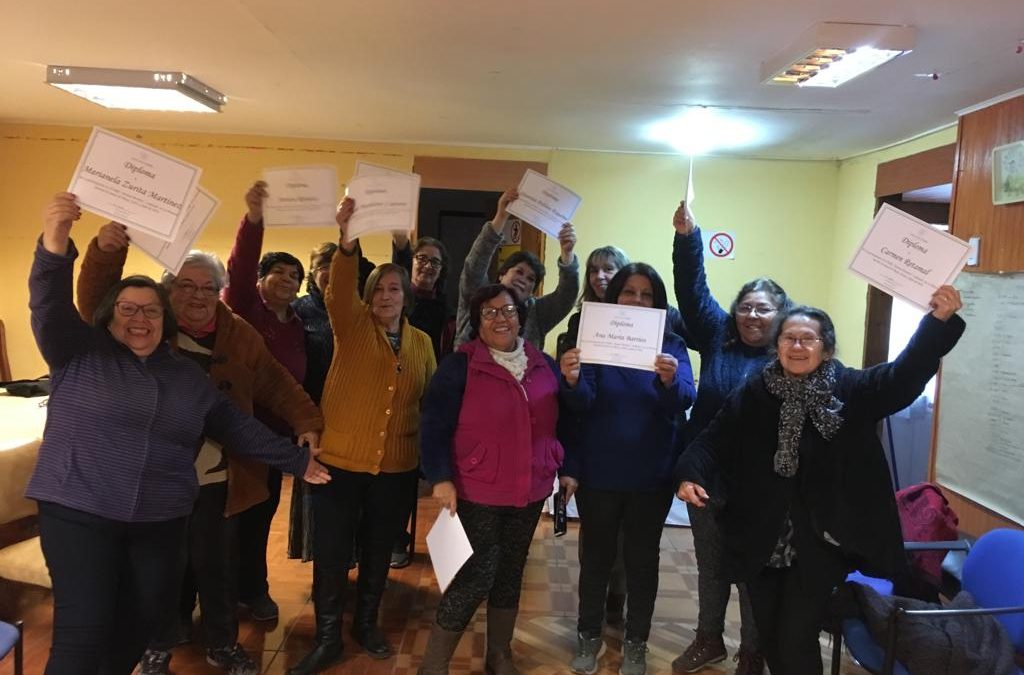 “Asistentes de la Educación del Colegio Mirador de Puente Alto reciben capacitación”
